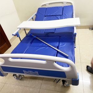 Đặc điểm nổi bật của giường y tế 3 tay quay đa năng Oromi Z01